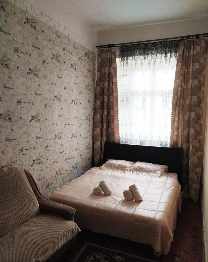 Apartment On Rynok Square Lwów Zewnętrze zdjęcie